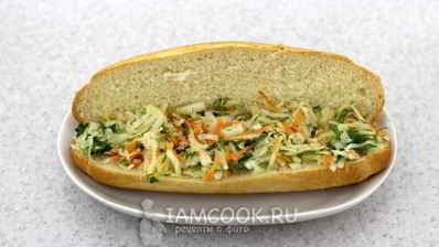 хот-дог с квашеной капустой