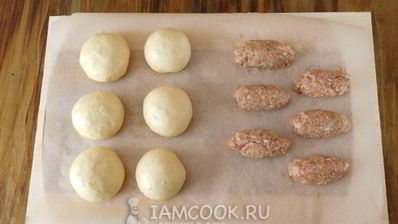 новогодний хот-дог с фаршем