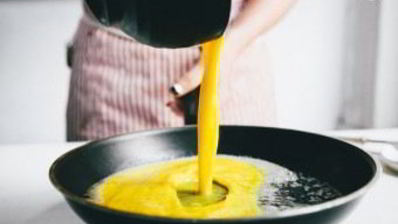 французский омлет с сыром