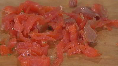 испанский омлет с копченым лососем