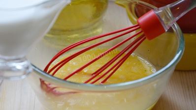 нежный омлет в микроволновке за 3 минуты