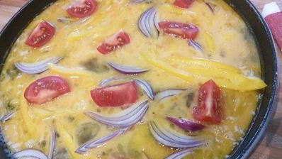 омлет по мотивам греческого салата