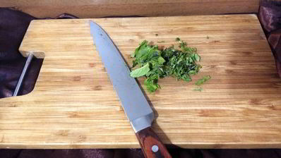 омлет с кабачком и мятой