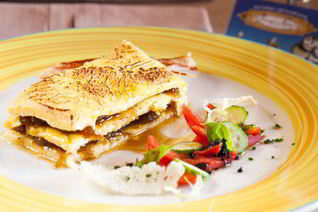 Омлет с луковой карамелью