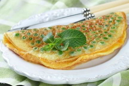 Омлет с мятой и зеленым горошком