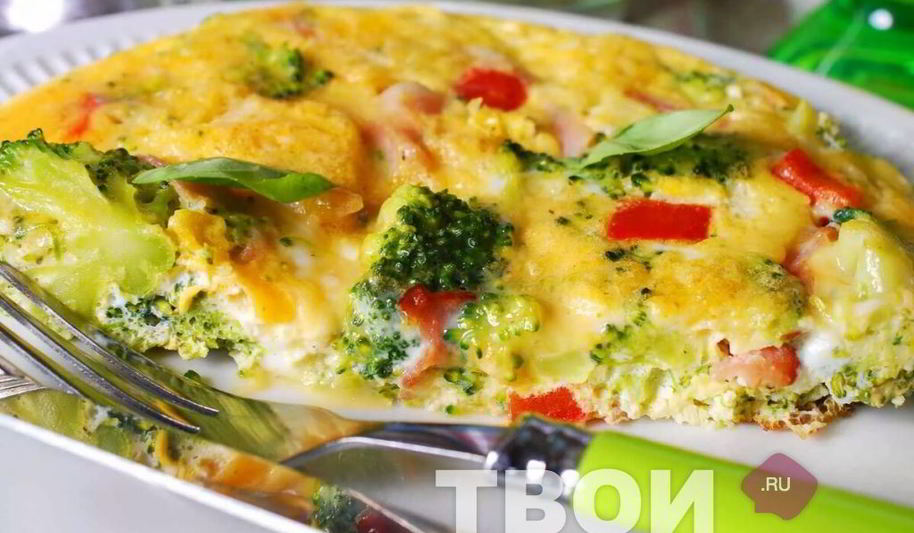 Рецепт омлета с овощами и сыром