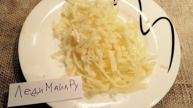 омлет с сыром и рукколой