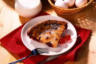 Омлет с вишней