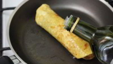 рулетики из омлета с начинкой