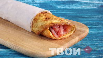 сырный омлет с ветчиной