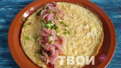 сырный омлет с ветчиной
