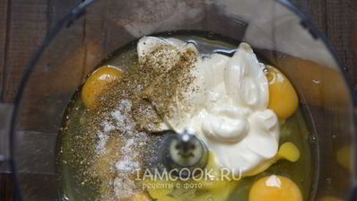 томатный омлет