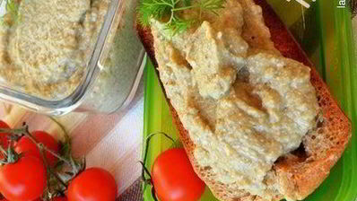 еврейский паштет — баклажан с яйцом