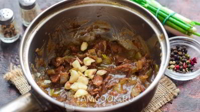 паштет из говяжьей тушенки