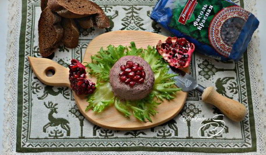 Рецепт паштета из красной фасоли с гранатом
