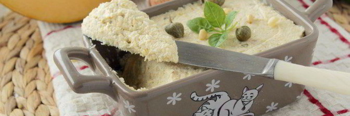 Паштет из куриной грудки с тыквой и кедровыми орешками