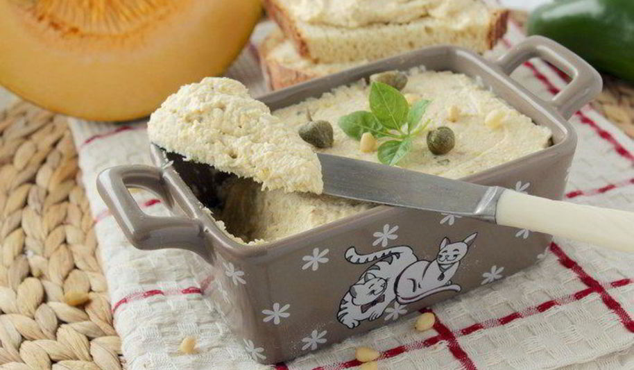 Рецепт паштета из куриной грудки с тыквой и кедровыми орешками