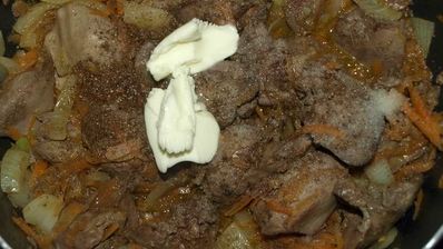 паштет из куриной печени и зеленого горошка