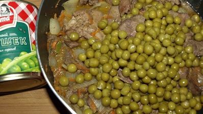 паштет из куриной печени и зеленого горошка