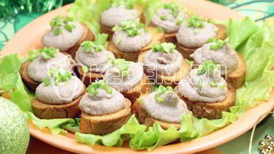 паштет из куриной печени праздничный