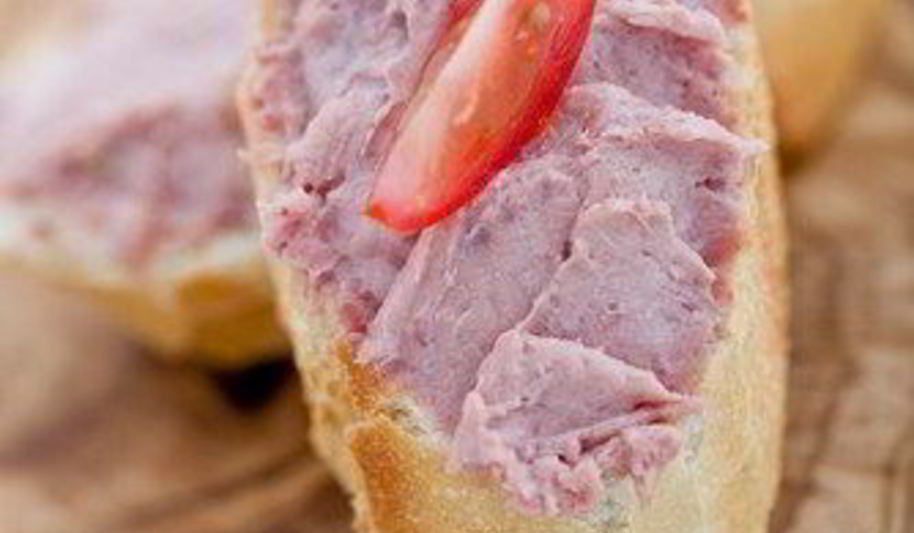 Рецепт паштета из куриной печени с чесноком и тимьяном