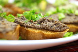 Паштет из куриной печени с грибами