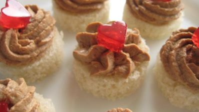 паштет из куриной печени с клюквенным желе