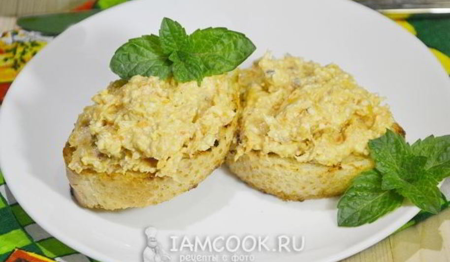 Рецепт паштета из сельди с морковью и плавленным сыром