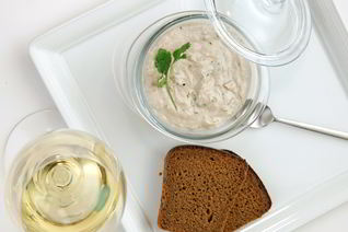 Паштет из скумбрии холодного копчения