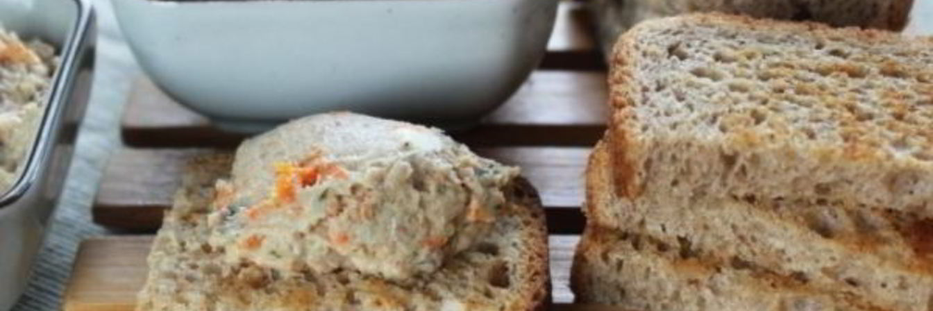 Селедочный паштет с морковью и луком