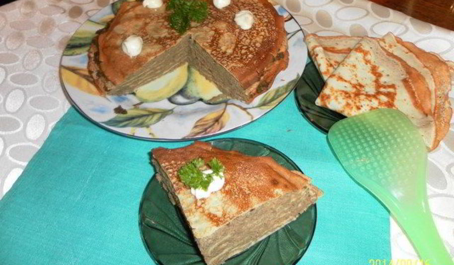 Рецепт блинного печеночного торта