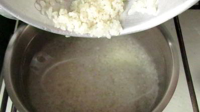 перцы, фаршированные мясным фаршем, в сметанно-томатном соусе