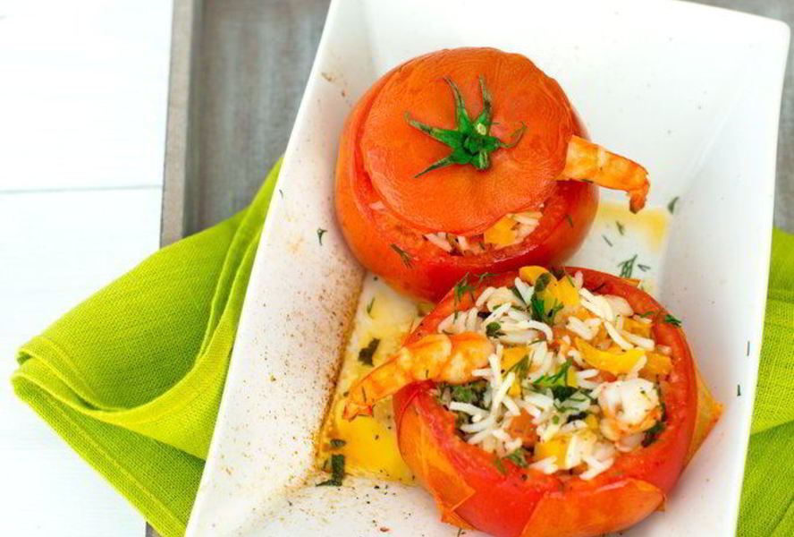 Помидоры, фаршированные рисом и креветками