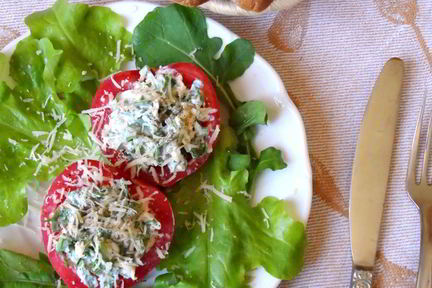 Помидоры, фаршированные рукколой