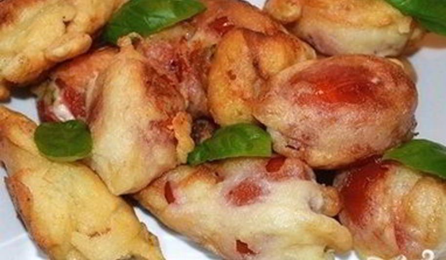 Рецепт помидоров, жареных с сыром в кляре