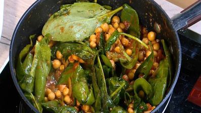 пряные яйца, запеченные с нутом