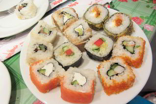 Домашние роллы Калифорния