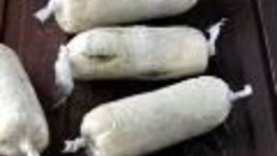 хрустящие роллы с начинкой из рыбы и песто