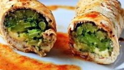 куриные роллы, фаршированные брокколи и сыром