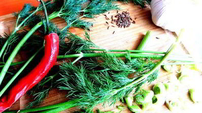 маринованные роллы из молодых кабачков