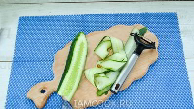 овощные роллы с огурцом и авокадо