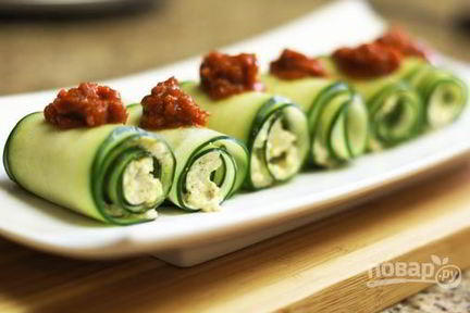 Ролл с огурцом