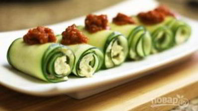 ролл с огурцом