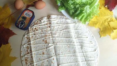 ролл с печенью трески