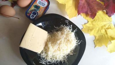 ролл с печенью трески