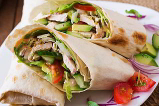 Роллы из лаваша с курицей и сыром