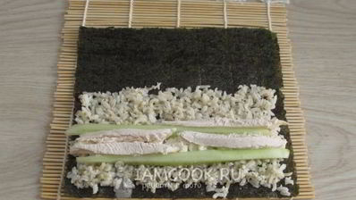 роллы с бурым рисом