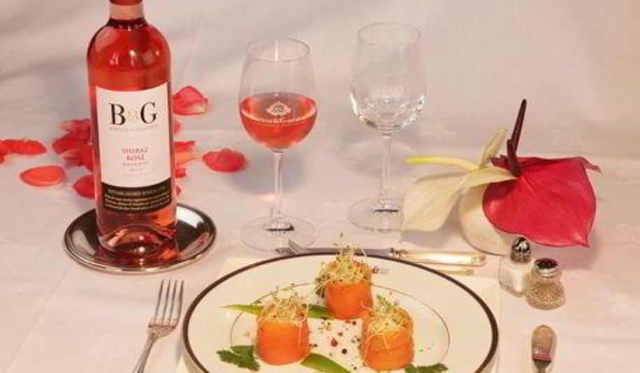 Рецепт роллов с копченым лососем, треской и чесночным попурри