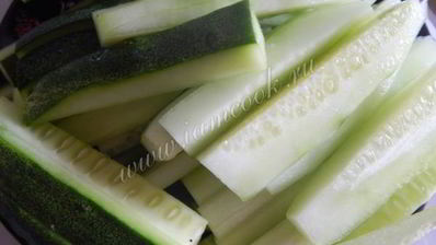 роллы с креветками и огурцом