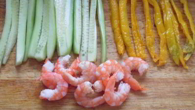 роллы с креветками